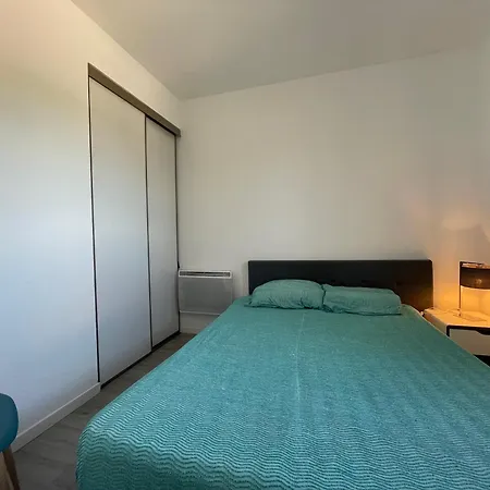 Appartement T3 A Avec Parking Et Climatisation - Fr-1-309-422