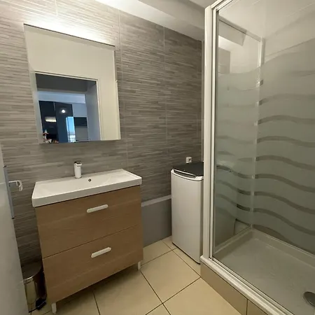 Apartmán T3 A Avec Parking Et Climatisation - Fr-1-309-422 *